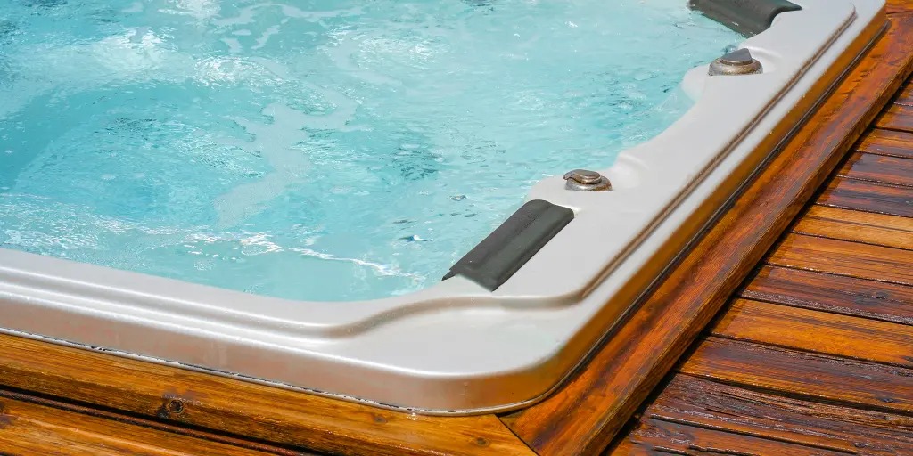 Complete Guide To Hot Tub Heaters